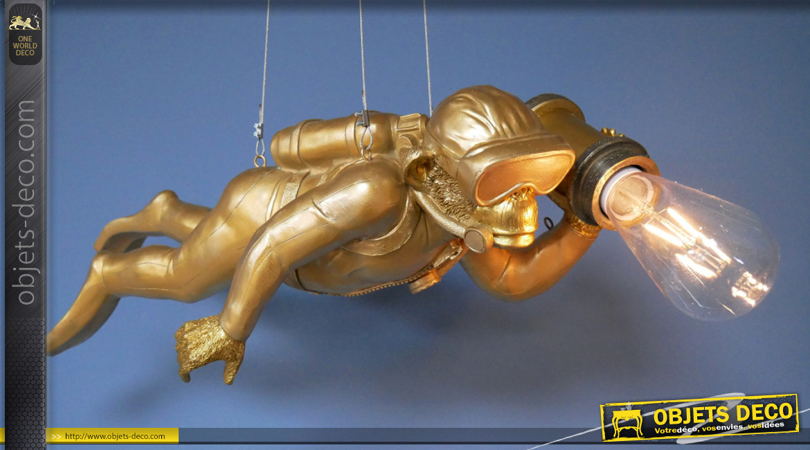 Lampe d'appoint suspendue en résine et verre en forme de singe explorateur, finition dorée effet brossé, ambiance Steampunk, 57mcm