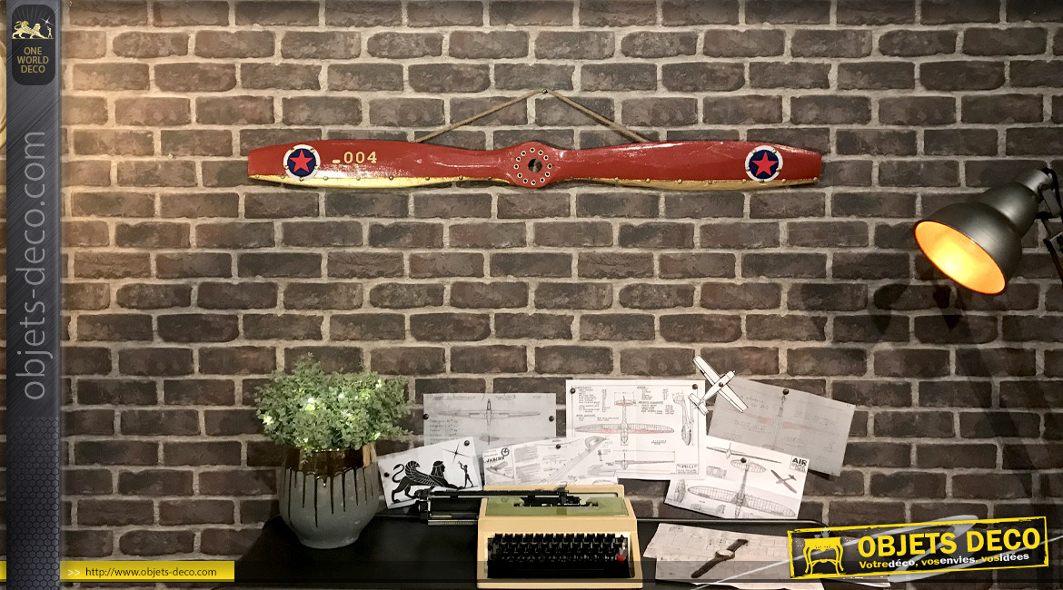 Hélice d'avion décorative en bois, fond rouge anglais et ornements en métal effet laiton, modèle Royal Aircraft Factory SE5 de 1917, 120cm