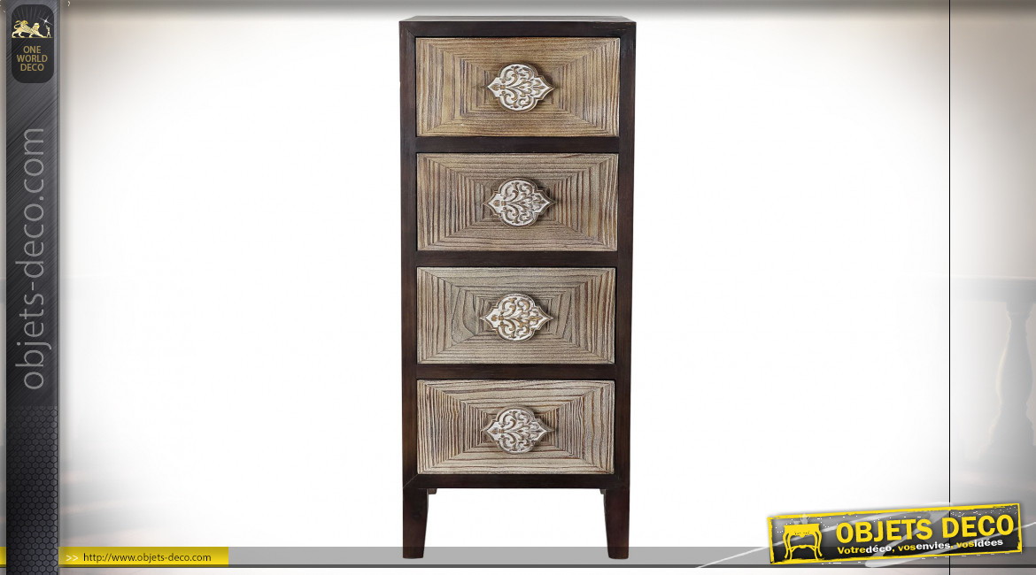 Chiffonnier à 4 tiroirs en bois de sapin finition brun foncé ambiance orientale, 110cm