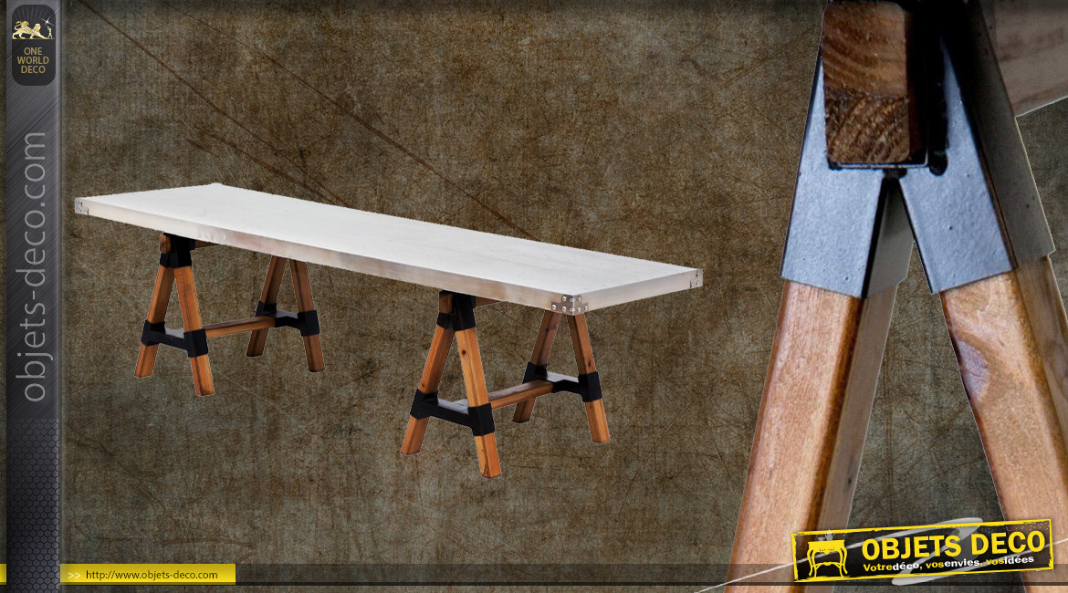 Longue table basse en bois et métal, finition naturelle et plateau effet zinc riveté, ambiance rustique, 150cm