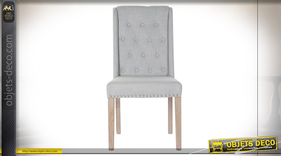 Chaise en bois et lin capitonné finition grise, clous de tapissier de style classique, 102cm