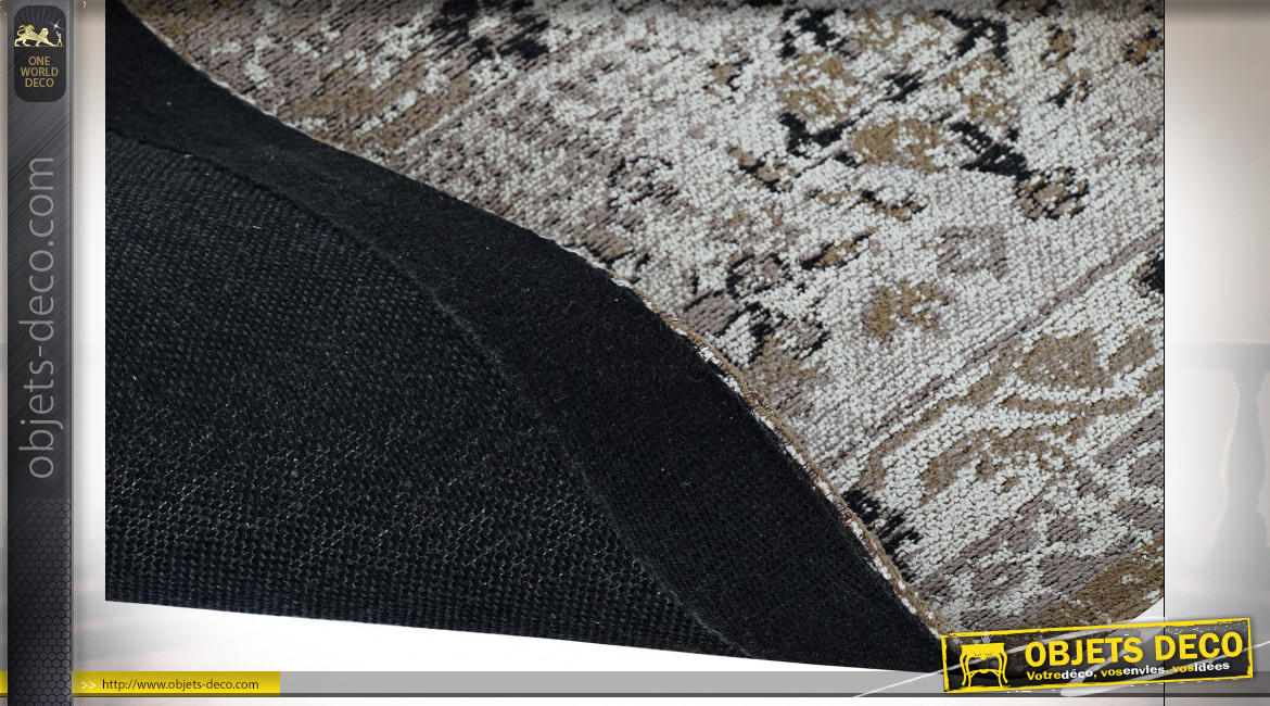 Grand tapis rectangulaire en coton et polyester finition usée ambiance orientale, 290cm