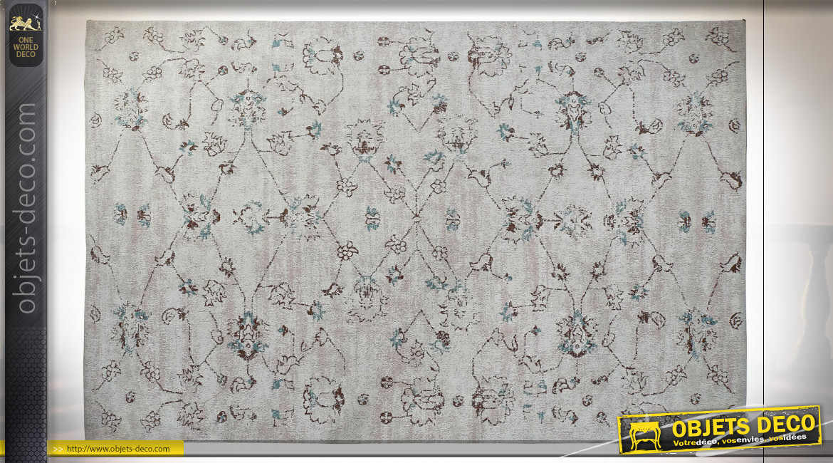Grand tapis rectangulaire au motifs de fleurs finition blanc argile ambiance shabby chic, 290cm