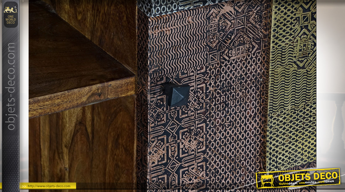 Vaisselier à 2 tiroirs en bois d'acacia finition brun foncé, ornements cuivrés et argentés ambiance ethnique, 169cm