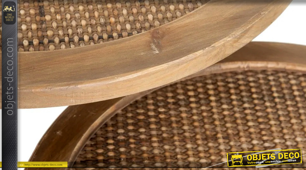 Tables basses en rotin et bois de sapin, série de trois, rondes finitions claires naturelles, Ø60cm