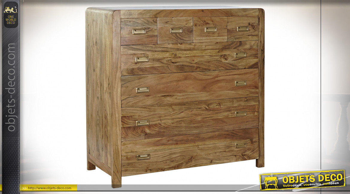 Commode à 8 tiroirs en bois d'acacia finition naturelle et poignées dorées ambiance chalet, 110cm