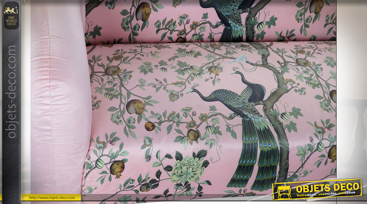Canapé 2 personnes fintion rose poudré esprit vieille tapisserie fleurie et motifs de paons, 140cm