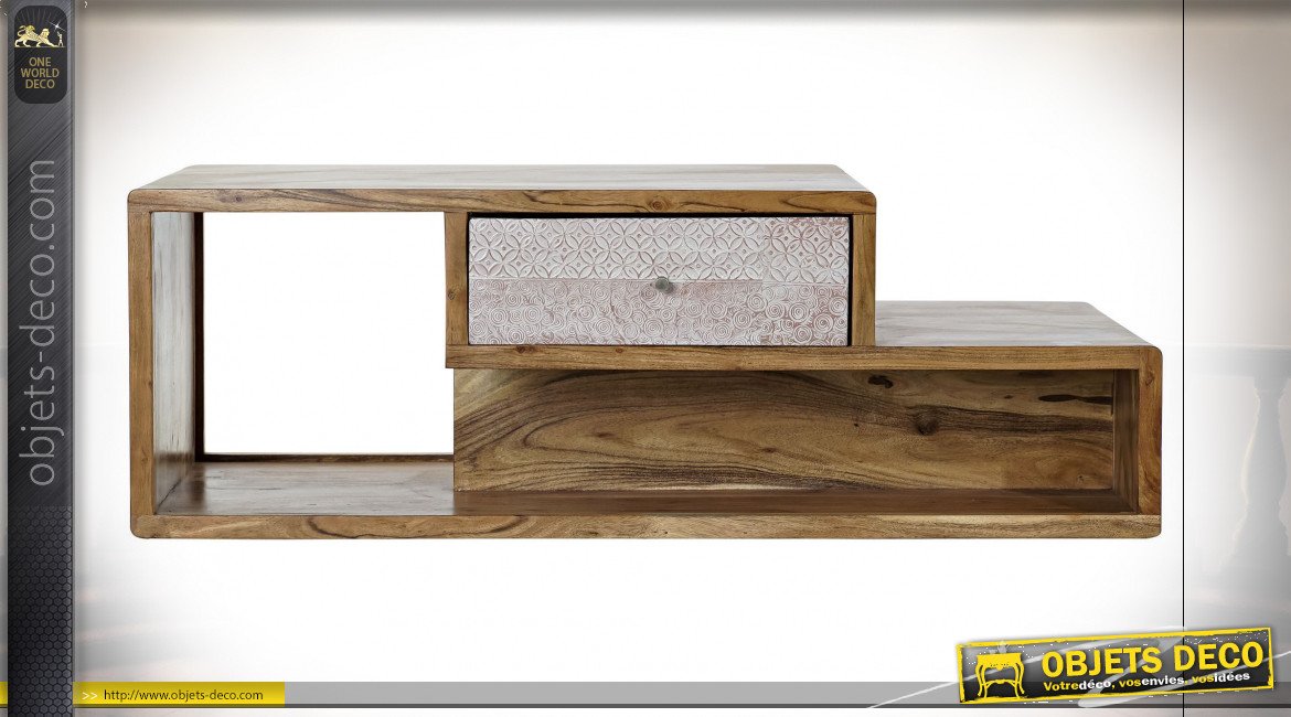 Table basse en bois d'acacia finition naturelle, formes géométriques blanches ambiance Boho, 118cm
