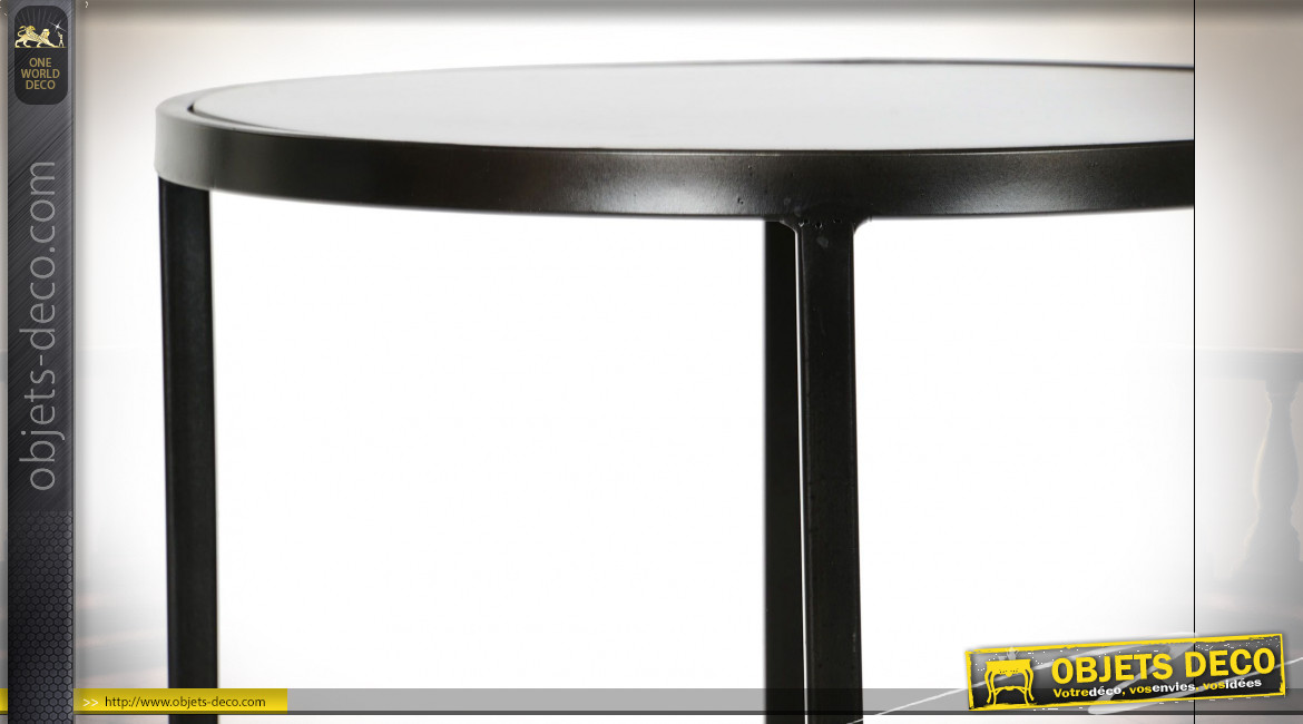 Série de 2 tables d'appoint en métal finition noire et plateaux en verre teinté, 60cm