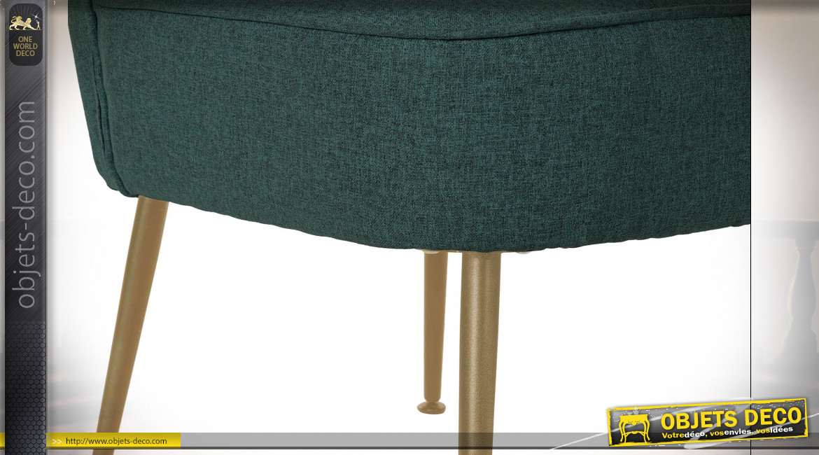 Chaise en polyester finition vert sapin et pieds en métal doré ambiance rétro, 72.5cm