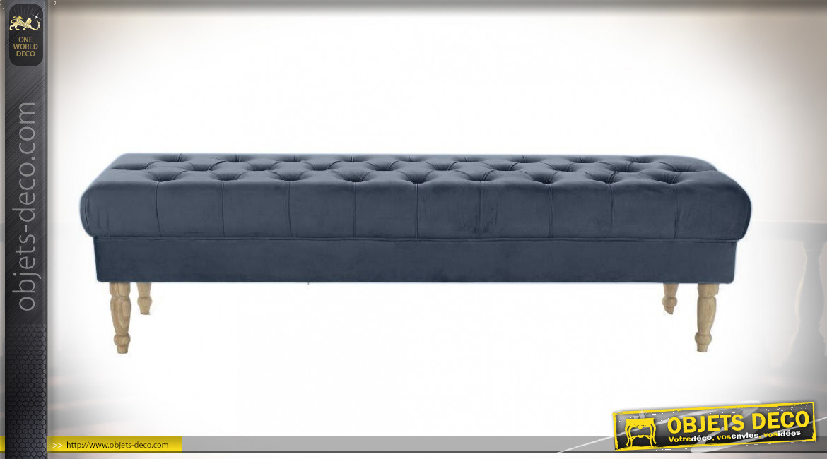 Bout de lit en polyester capitionné bleu marine, pieds en bois tournés finition naturelle de style classique, 158cm