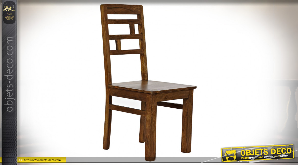 Chaise en bois d'acacia finition brun foncé ambiance chalet, 98cm