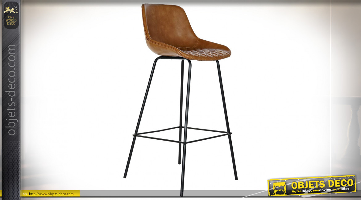 Chaise de bar imitation cuir finition brun caramel et pieds en métal noir de style rétro, 101cm
