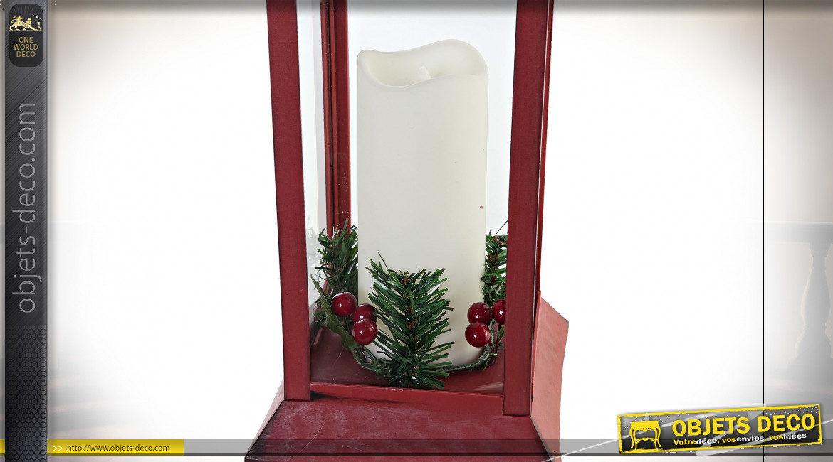 Lanterne de Noël en métal rouge avec grande bougie LED 39 cm