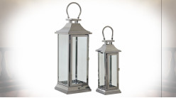 Série de deux lanternes en argentée en inox à poser ou suspendre 49 cm