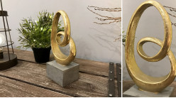 Trophée décoratif en résine de style moderne abstrait, ambiance contemporaine, 25cm