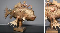 Statuette en résine d'un poisson version steampunk, finition doré ancien, sur socle, ambiance Jules Verne, 33cm