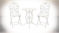 Salon de jardin Belviac, en métal finition blanc antiques, 1 table et 2 chaises