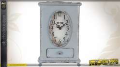 Horloge de table vintage en métal patiné gris ancien