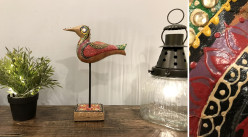 Sculpture d'intérieur d'un oiseau en bois de manguier et détails en métal, finition colorée ambiance ethnique, 31cm