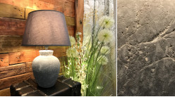 Lampe de salon en grès finition gris ciment, abat jour en coton anthracite, 50cm