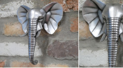Petite décoration murale en résine en forme de tête d'éléphant, finition acier vieilli, ambiance safari, 20cm