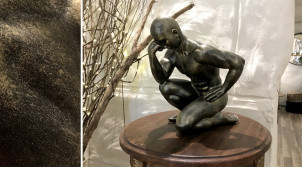 Sculpture d'un homme qui pense, ambiance contemporaine finition bronze vieilli, 29cm