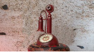 Horloge déco vintage en forme d'ancien téléphone des années 30, en métal finition rouge vieilli, 28cm
