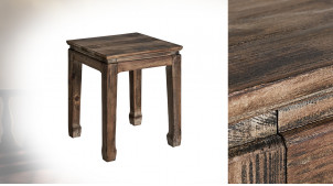 Table basse en pin massif finition vieilli, pieds sculptés, ambiance rustique, 60cm