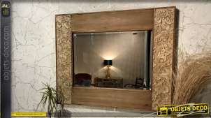 Grand miroir en bois avec effets sculptés finition doré ancien et naturel