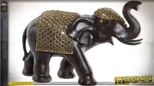 Statuette d'éléphant idien noir jais avec harnachement doré et brillant 56 cm