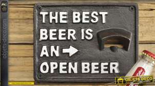 Décapsuleur mural en fonte avec inscription : la meilleure bière est une bière ouverte