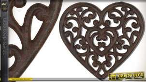Dessous de plat en fer forgé en forme de coeur