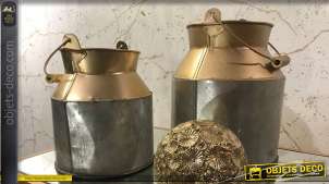 Ancien pot à lait décoratif finition argentée et cuivrée 19,5 cm