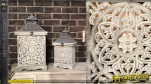 Duo de lanternes blanches en bois sculpté motifs mandalas 52 cm