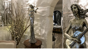 Grande statue en résine finition argent ancien, femme guitariste esprit nymphe mythologie grecque, 79cm