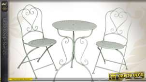 Salon de jardin une table et deux chaises style rétro
