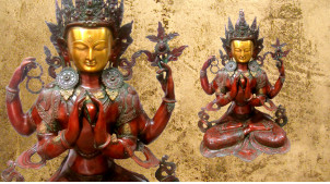 Sculpture en laiton massif représentative de Bouddha, Kharyacharya assis finition rouge carmin et vieux doré, 35kg - 78cm