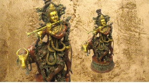 Représentation de Krishna en laiton massif, divinité assise sur un animal sacré, finitions effet anciennes, 30kg - 73cm