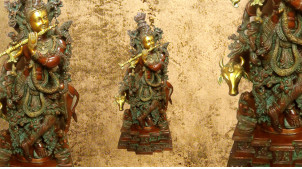 Sculpture en laiton massif représentant la déese Krishna avec un animal sacré, finition effet vieilli, 35kg - 70cm