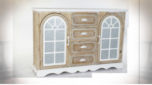 Buffet en bois de sapin finition naturelle et blanche, portes en forme de fenêtre en arcade ambiance campagne chic, 140cm