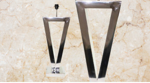 Pied de lampe contemporain en métal, modèle Alabama de 64cm, forme de V ascendant sur socle finition chromée