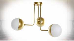 Suspension luminaire à 3 feux en métal finition dorée ambiance moderne chic, 61cm