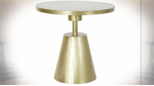 Table d'appoint en métal finition dorée et marbre blanc ambiance moderne chic, Ø60cm