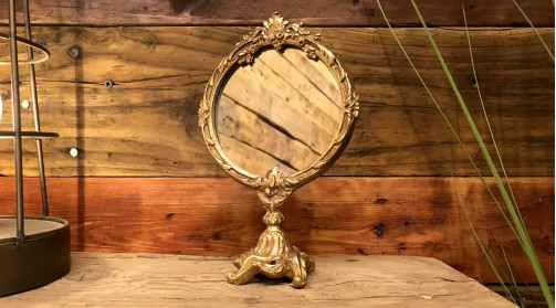 Miroir décoratif petit modèle en résine, forme baroque ambiance