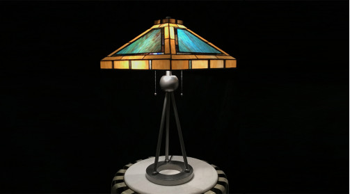 Grande lampe de style Tiffany, dôme de forme carré avec diagonale de 61cm, beaux reflets bleutés effet lagon